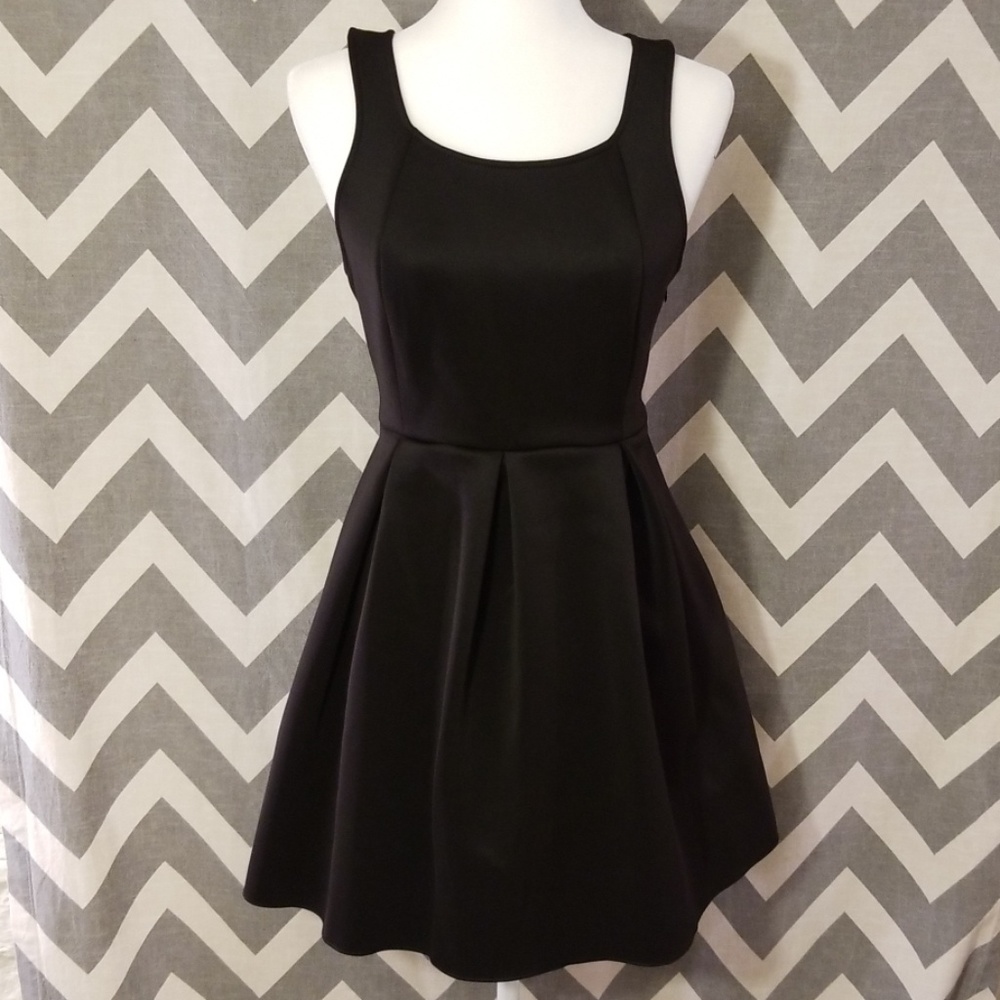 Express Black Sleeveless Dress